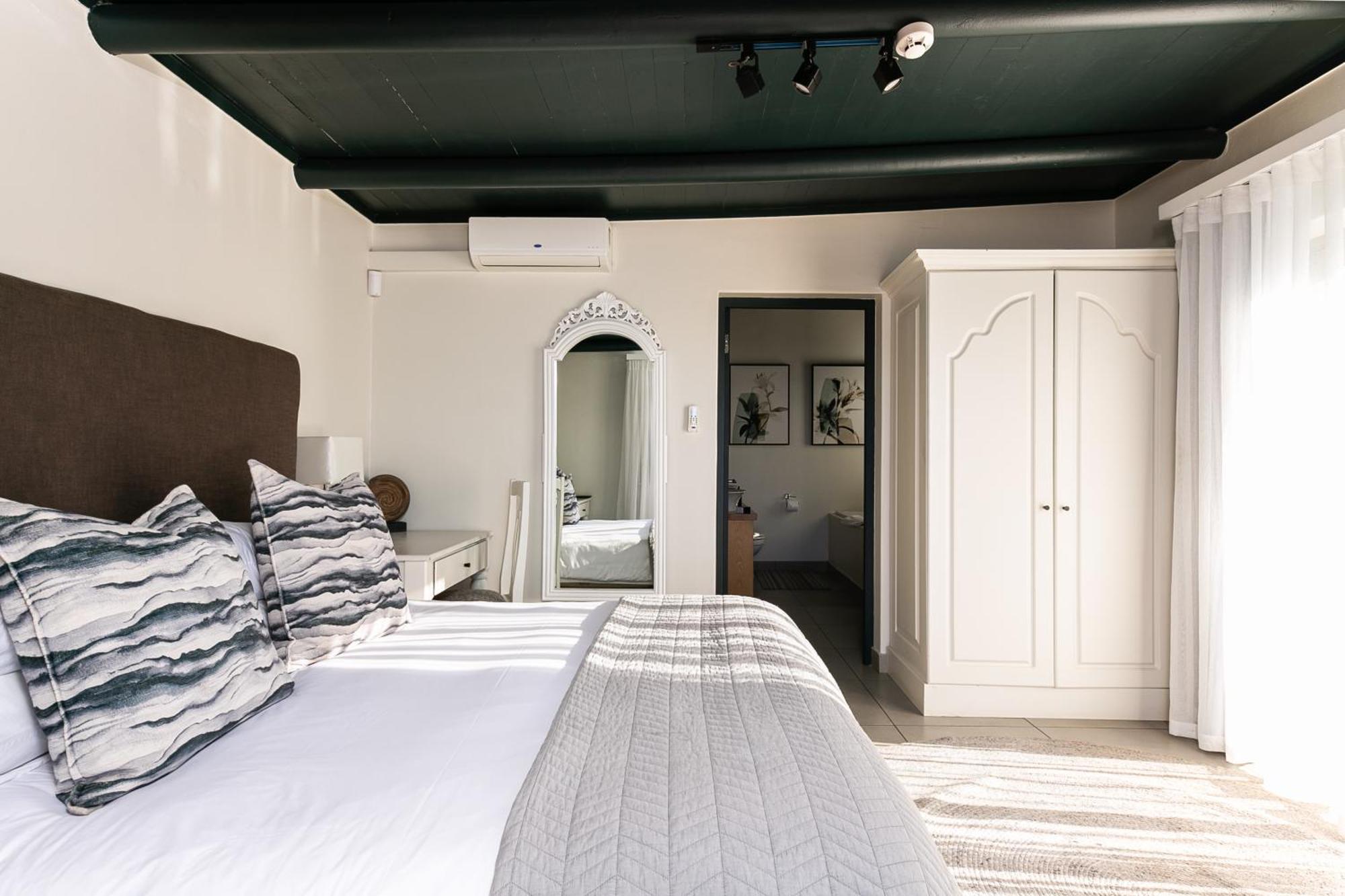 Abalone Hotel & Villas Paternoster Exterior photo